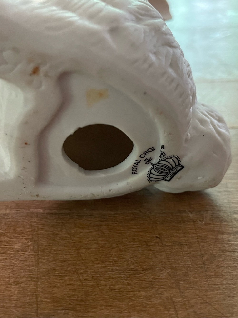 Ceramic Rabbit Figurine - Picture 5 of 5